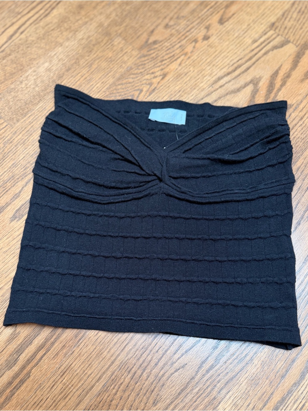 NWT Stile Per Lei Black Twist-Front Knit Tube Top